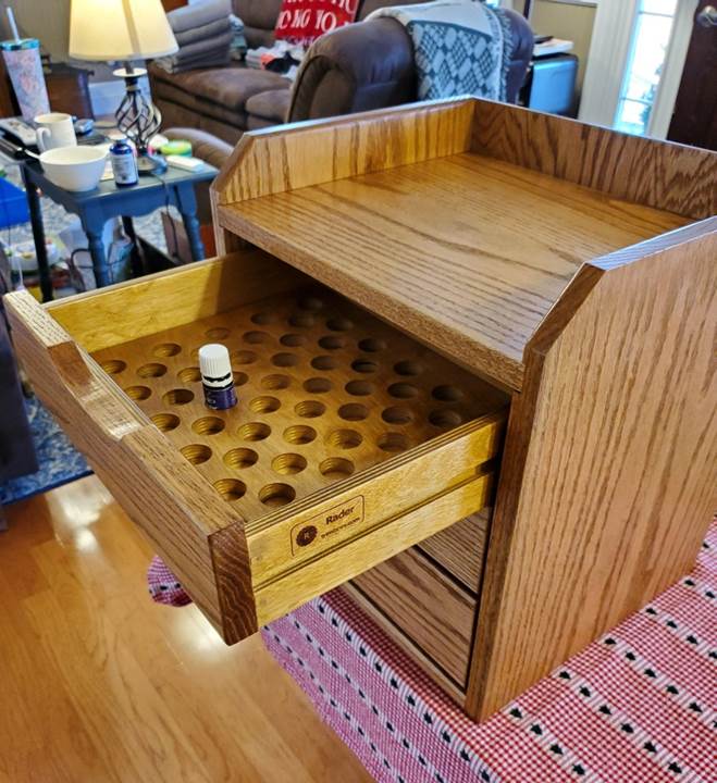 A picture containing indoor, floor, wooden, wood

Description automatically generated