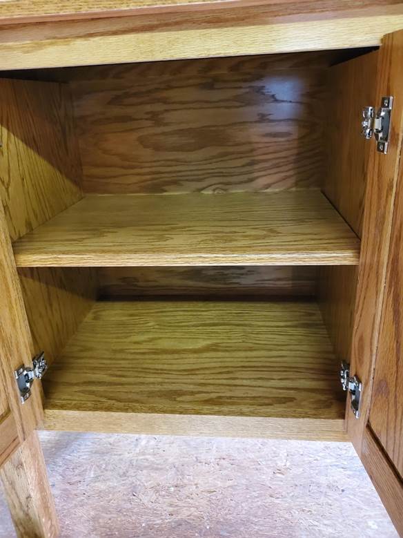 A picture containing wooden, wood, bathroom

Description automatically generated