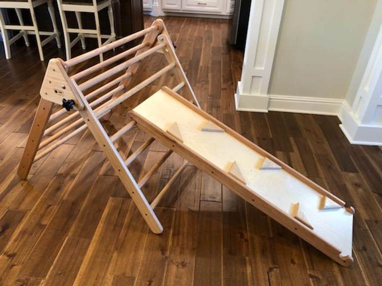 A picture containing floor, indoor, wooden, wood

Description automatically generated