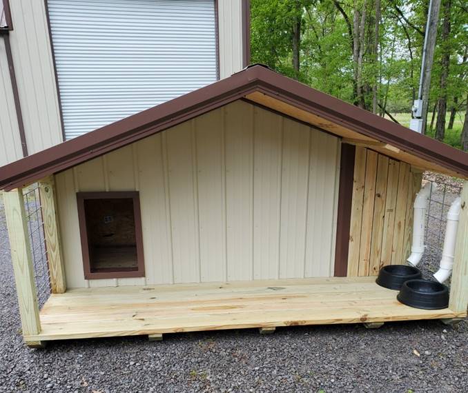 A picture containing building, outdoor, window, house

Description automatically generated
