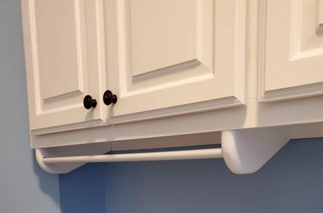 A picture containing indoor

Description automatically generated